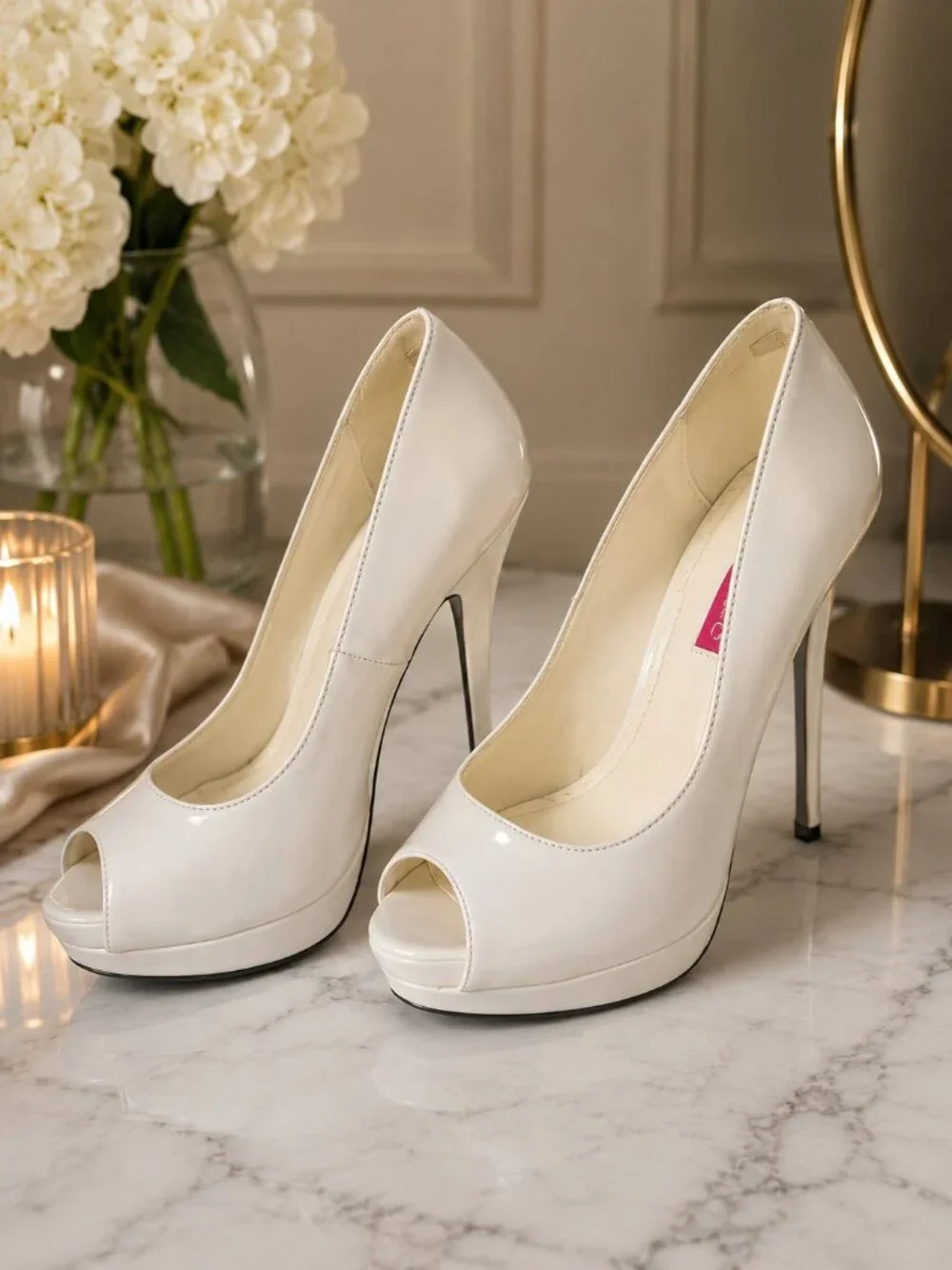 Bordello White Patent Peep Toe Platform Stiletto Heels Size 6